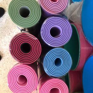 fitness mats Available in many colors More than 290pieces per pallets Thickness : from 4mm to 2.5cm Price : $2000